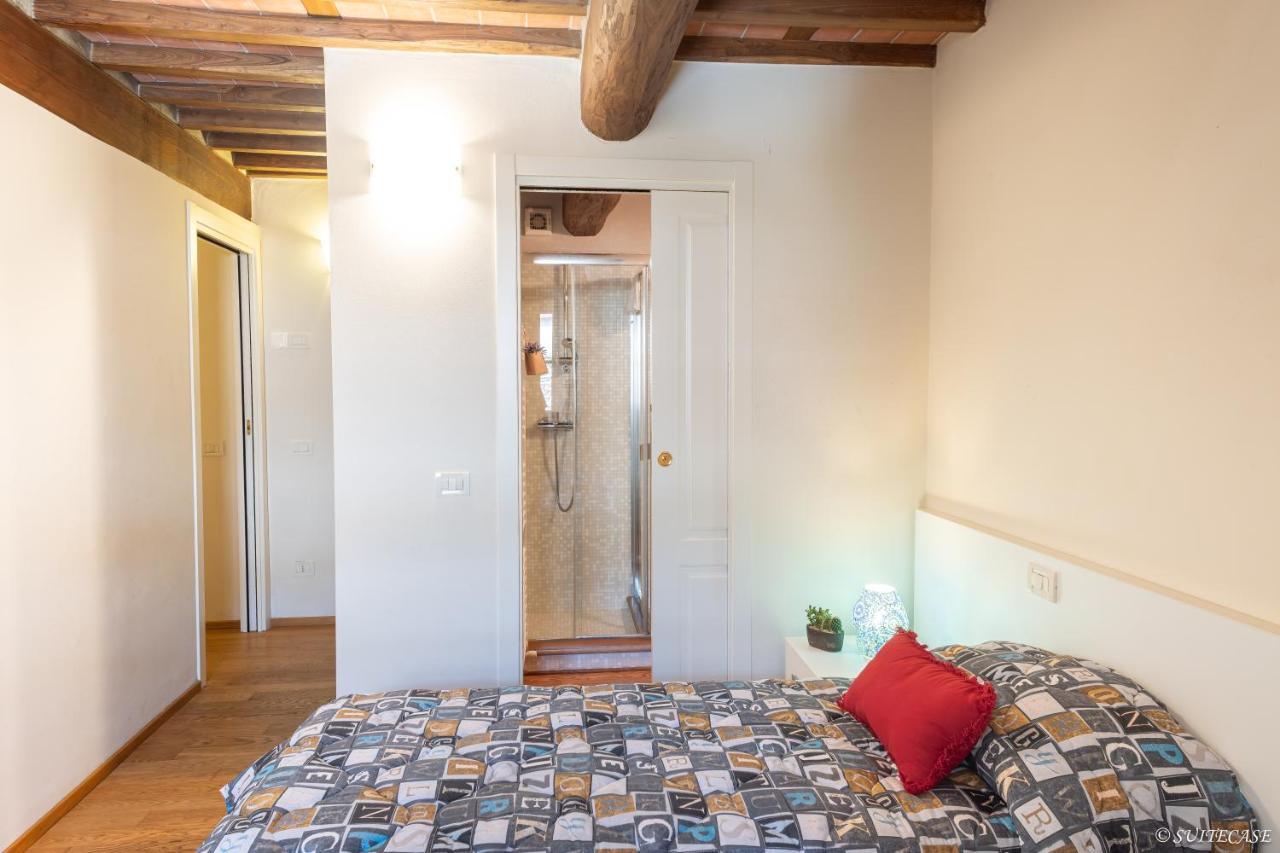 Alessandra Apartment Лукка Екстер'єр фото